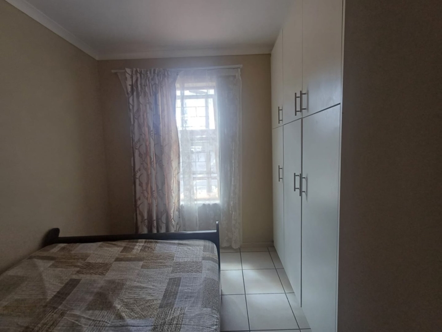 2 Bedroom Property for Sale in Ferndale Western Cape